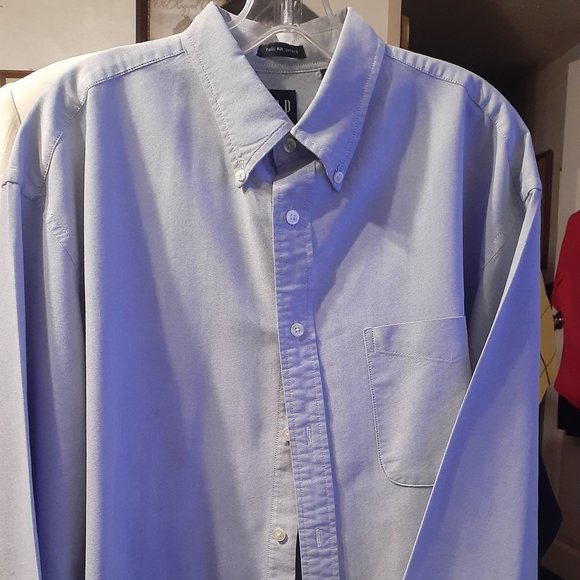 GAP Tops - GAP Oxford full cut shirt